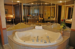 Enjoy a wonderfull two room Luxury Suite